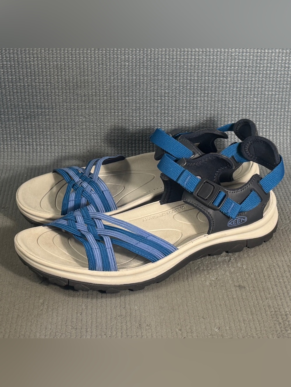 KEEN Women's Terradora II Strappy Open Toe Sandal Navy/Mykonos Blue Size 9.5